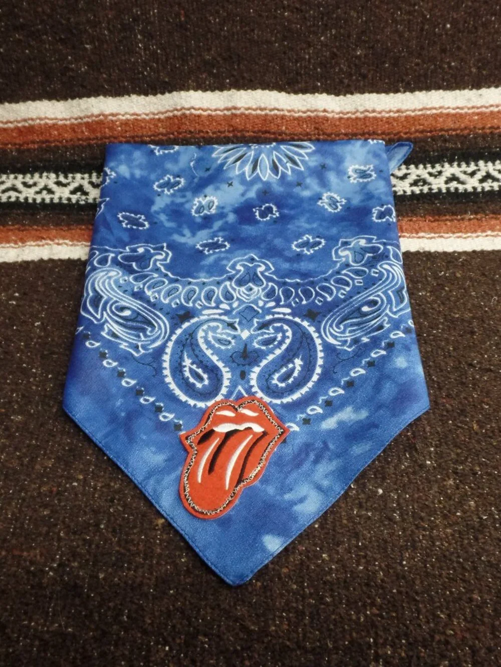 Triangle Bandana SWAG Rolling Stones Tie-Dye Scarf - Picture 6 of 9